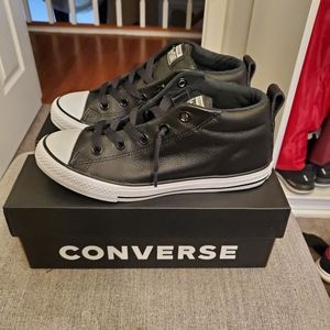 Converse kids black leather sneakers